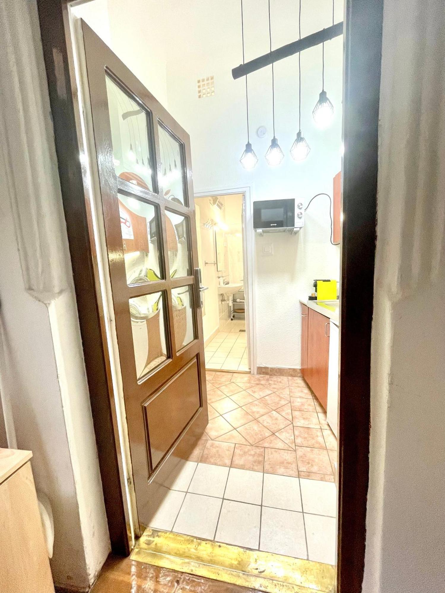 Small Cosy Apartment Near The Famous Westend City Center 부다페스트 외부 사진