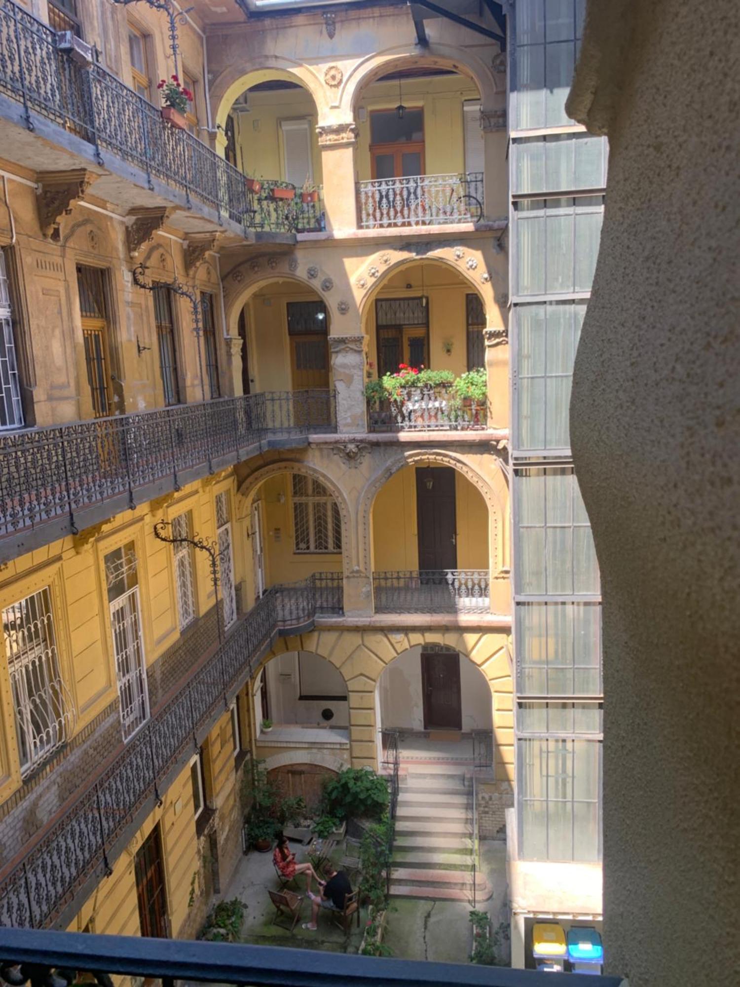 Small Cosy Apartment Near The Famous Westend City Center 부다페스트 외부 사진