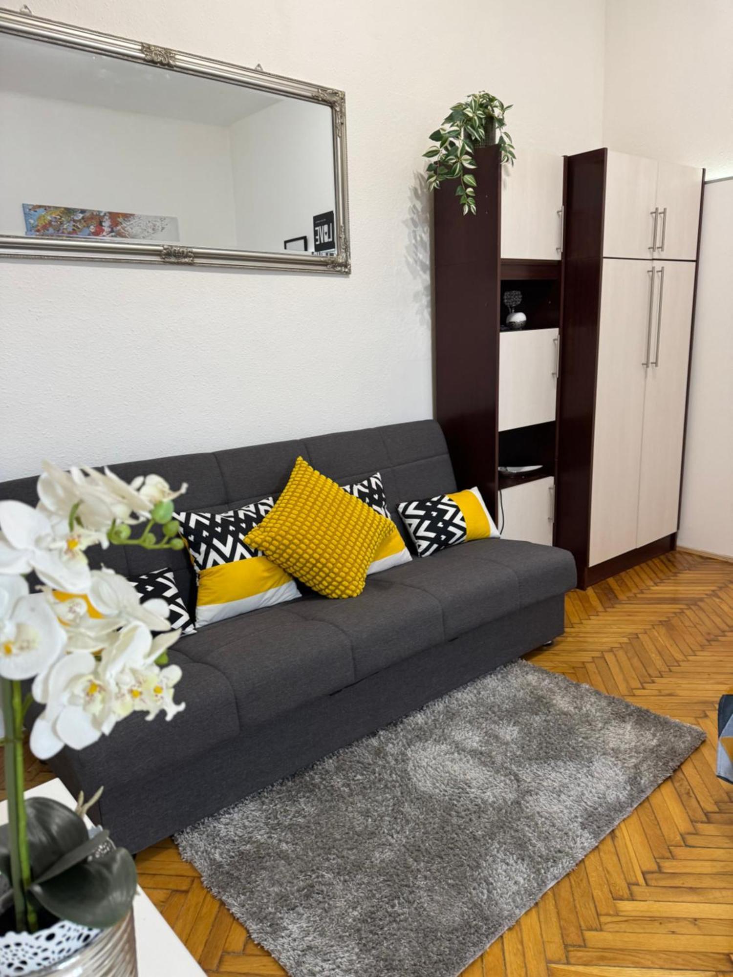 Small Cosy Apartment Near The Famous Westend City Center 부다페스트 외부 사진